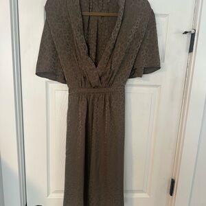 Margaret O’Leary Chic Brown Leopard Print Dress